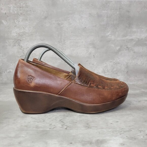 Ariat Womens Size 9.5 Clog Shoe Carmel Brown Slip On Leather Wedge - Picture 4 of 14